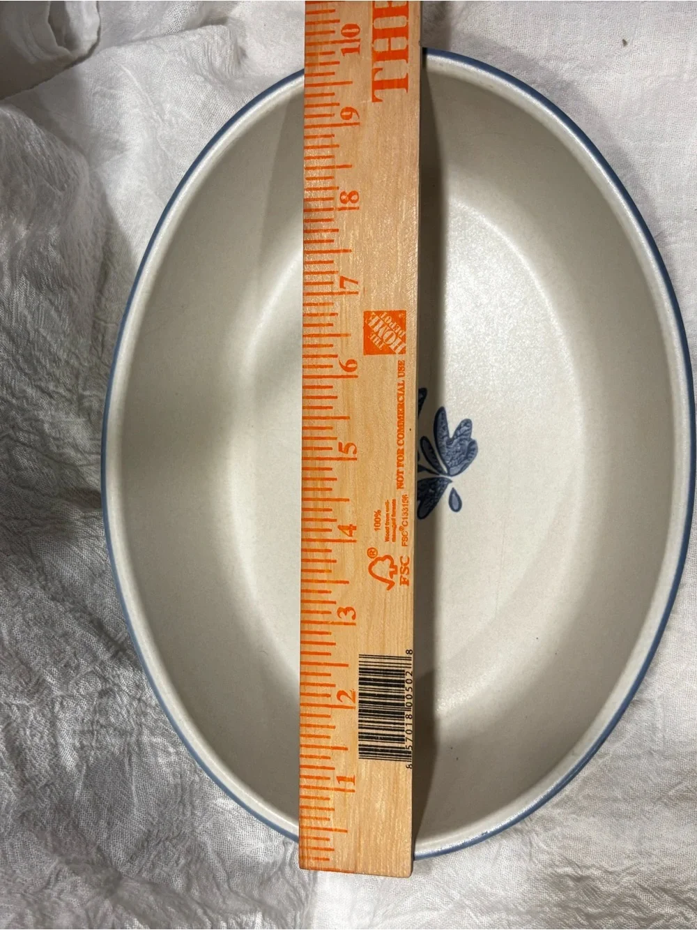 Pfaltzgraff Yorktowne Oval Baking Serving Dish 10 x 7 Casserole Vegetable Bowl